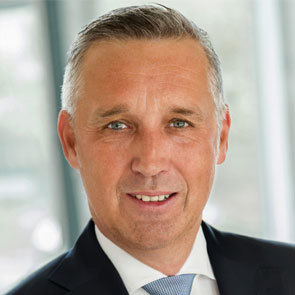 Peter Jahn Peter Jahn